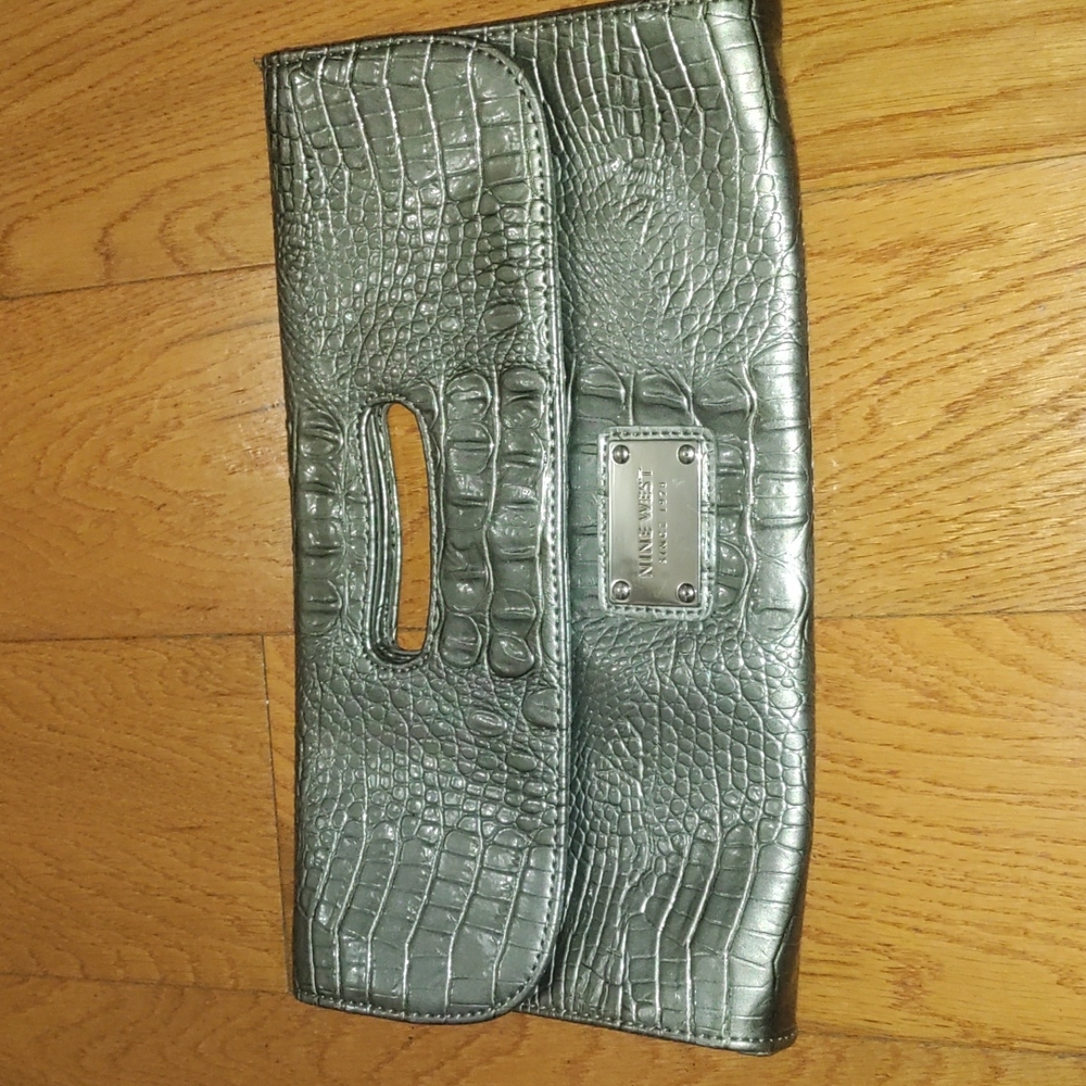 NINE WEST Cluth Bag -